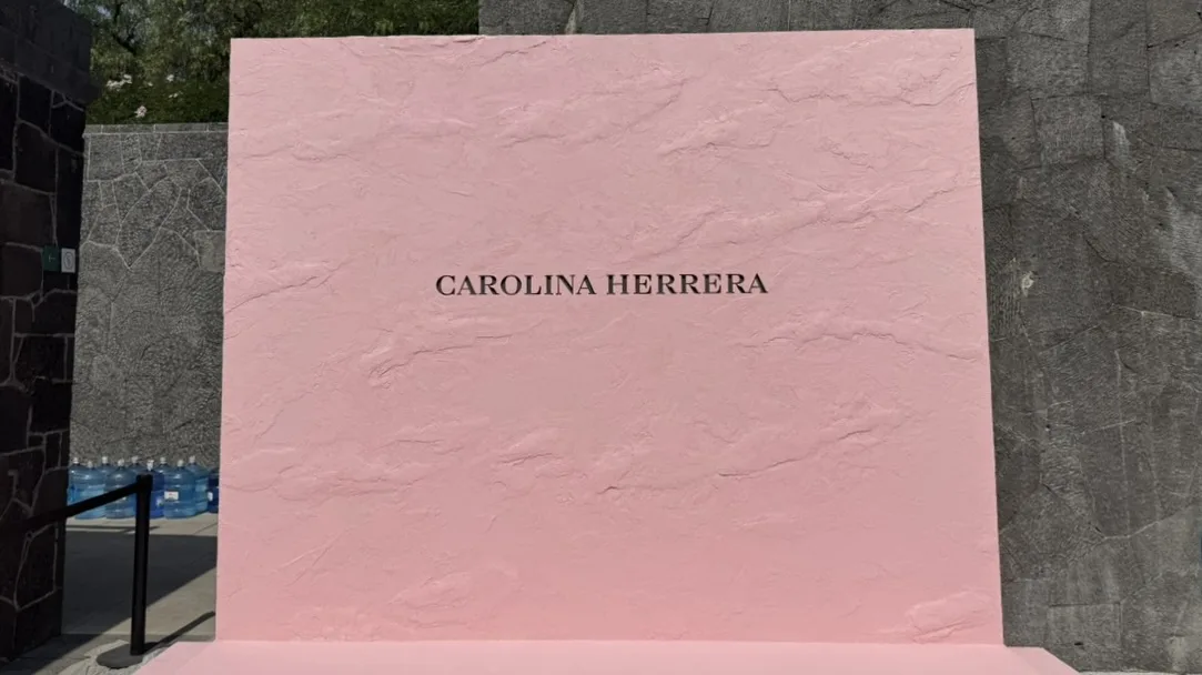 CAROLINA HERRERA — The brand wall at the entrance